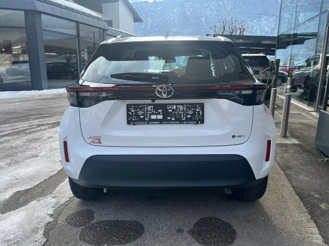 Toyota Yaris Cross 4x2 City