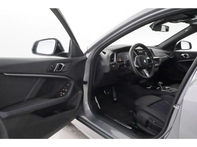 BMW 118 118i M-Sport Sedan