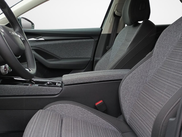 Skoda Superb 2.0 TDI Combi Selection