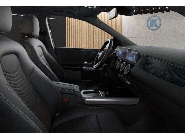 Mercedes-Benz B 180 Sedan