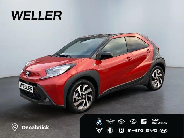 Toyota Aygo X Bi-Tone Hatchback