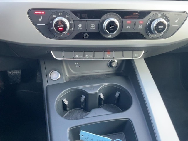 Audi A4 35 TFSI Avant S-Line S-Tronic