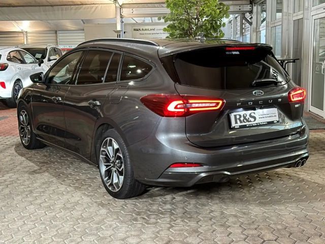 Ford Focus ST Line Style Wagon