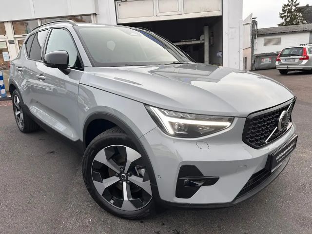 Volvo XC40 Dark Plus
