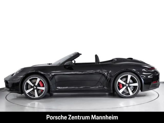 Porsche 992 Cabrio Carrera S