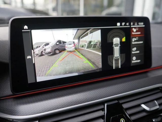 BMW 530 530i M-Sport xDrive