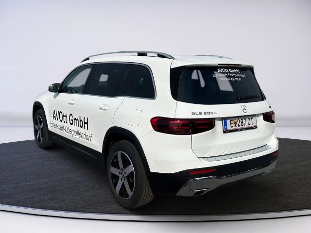 Mercedes-Benz GLB 200 4MATIC GLB 200 d