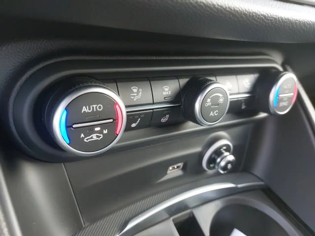 Alfa Romeo Stelvio AWD Veloce