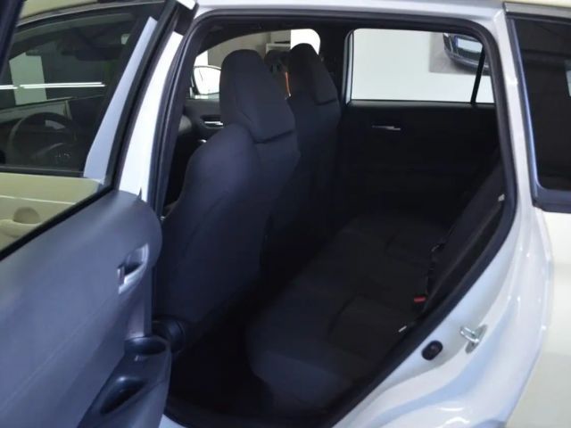 Toyota Corolla Cross Team D