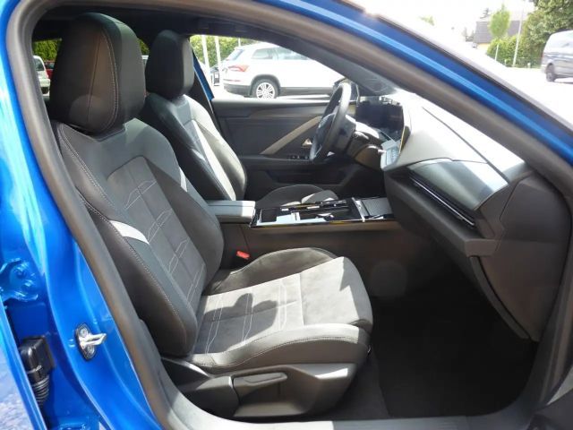 Opel Astra GS-Line Grand Sport