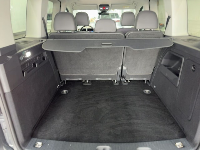 Volkswagen Caddy 2.0 TDI Combi DSG Style