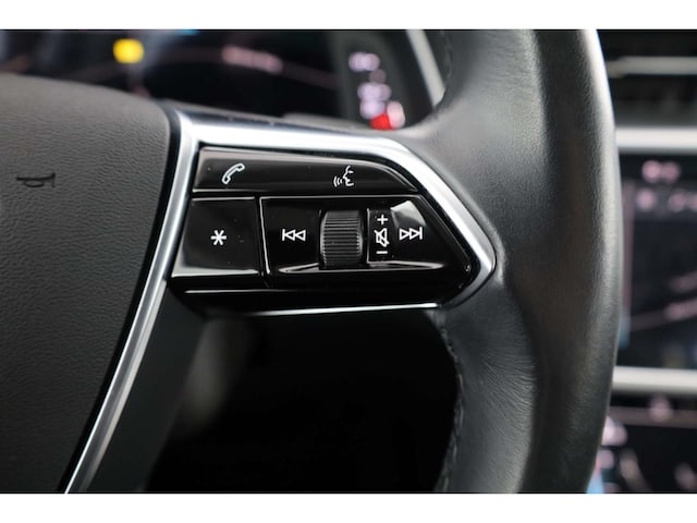 Audi A6 45 TFSI Avant Quattro S-Tronic