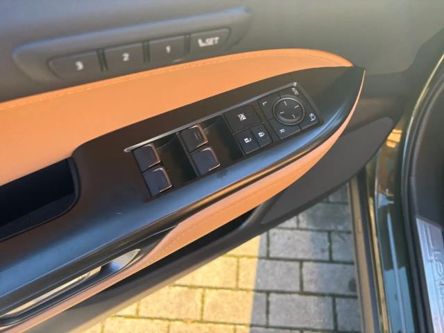 Lexus NX Luxury Line