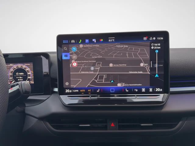 Volkswagen T-Roc 1.5 eTSI DSG R-Line