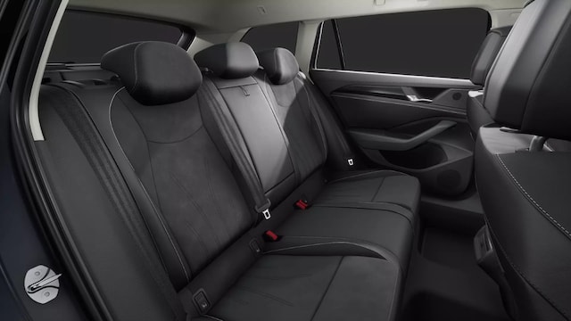 Volkswagen Passat 1.5 eTSI Business