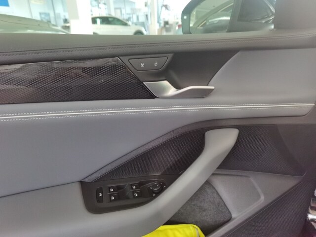 Volkswagen Passat 1.5 eTSI BMT DSG