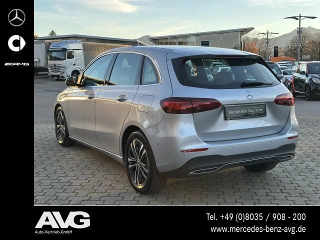 Mercedes-Benz B 180 Progressive
