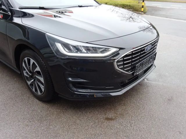 Ford Focus Titanium Wagon