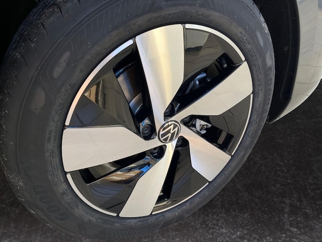 Volkswagen Passat 1.5 eTSI DSG