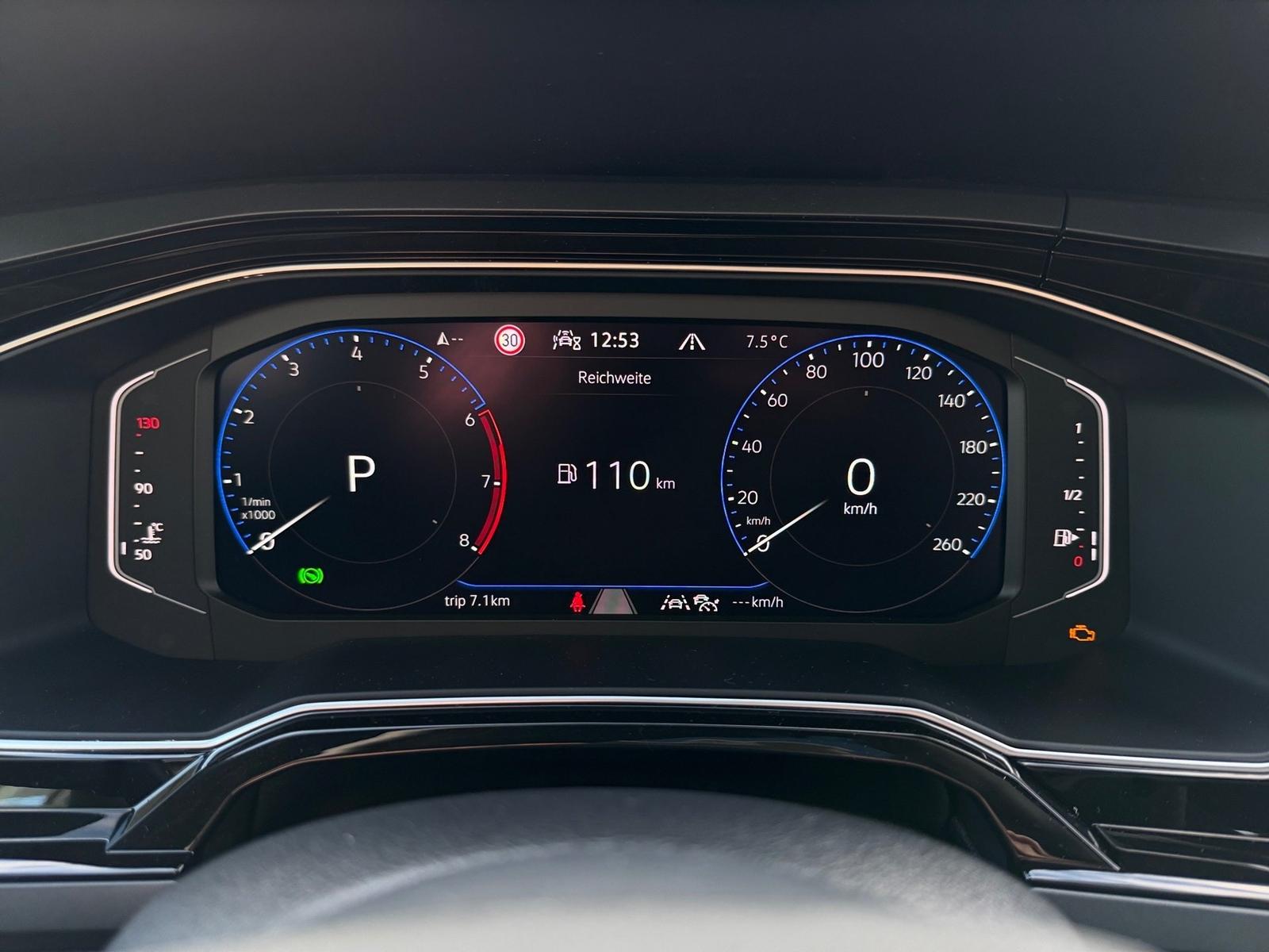 Volkswagen Taigo 1.5 TSI DSG R-Line