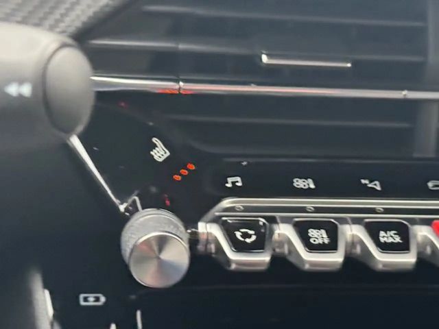 Peugeot E-2008 Allure Pack