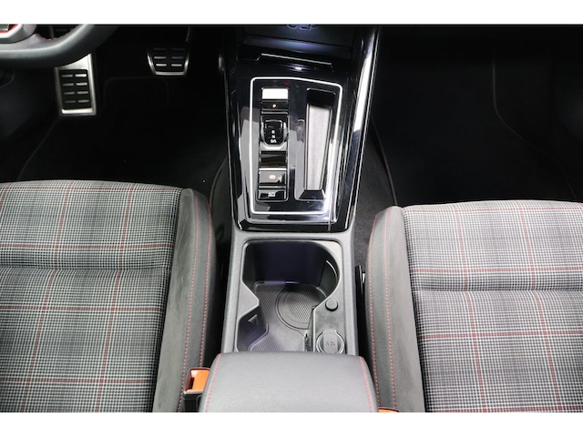 Volkswagen Golf 2.0 TSI DSG GTI Golf VIII