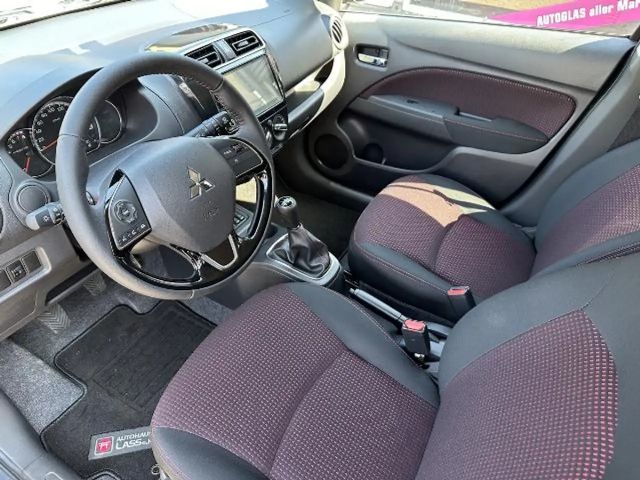 Mitsubishi Space Star Star