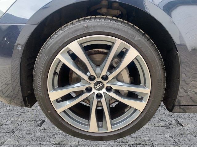 Audi A6 40 TDI Avant S-Tronic