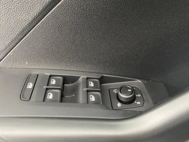 Volkswagen T-Cross 4Me TSI