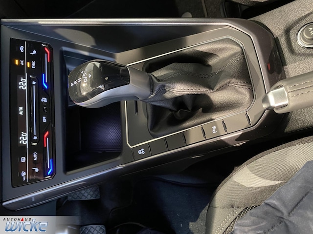 Volkswagen Polo 1.0 TSI DSG Style