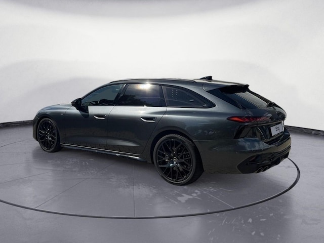 Audi A6 Avant Quattro S-Tronic