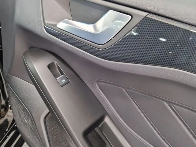 Ford Focus ST Line Wagon