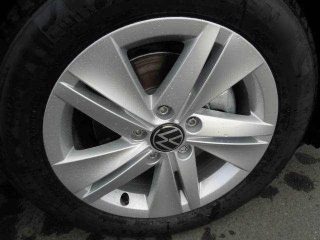 Volkswagen Golf 1.5 eTSI DSG Life