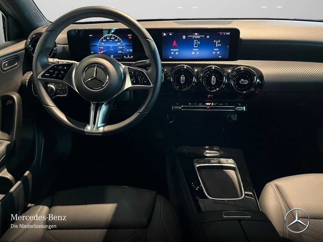 Mercedes-Benz A 180 A 180 d