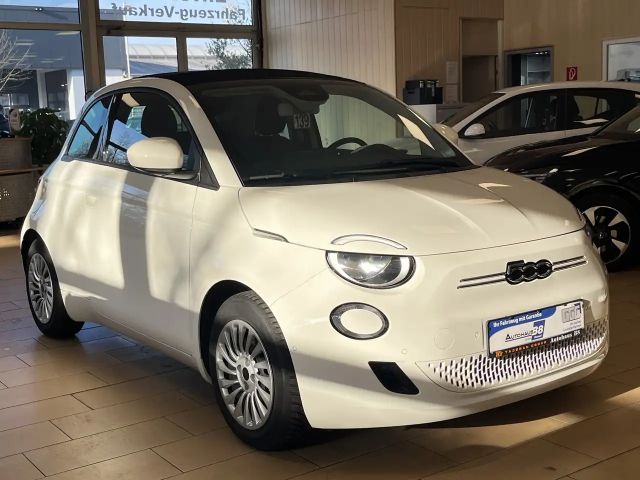 Fiat 500e Totwinkelass*dig.Cockpit*Tempomat*R.cam*SHZ