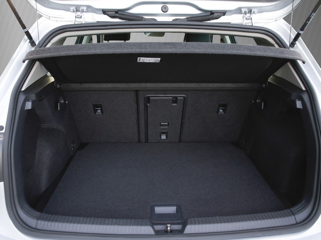 Volkswagen Golf 1.5 TSI Golf VIII Life