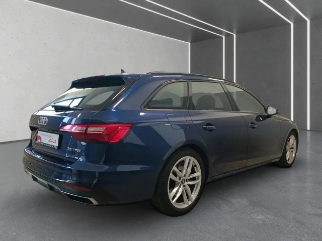 Audi A4 35 TFSI Avant S-Line