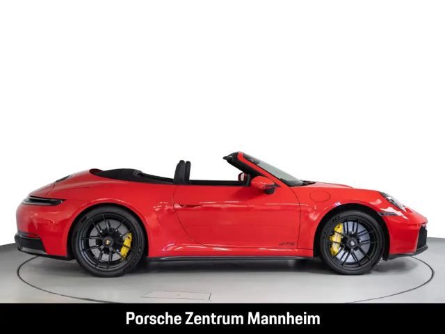 Porsche 992 4 Cabrio Carrera GTS