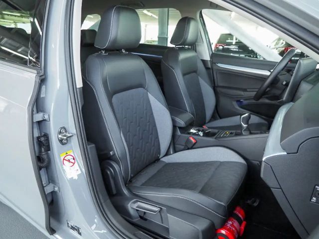 Volkswagen Golf 1.5 TSI Golf VIII Variant