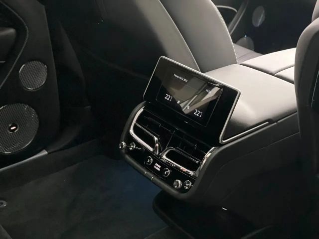 Bentley Bentayga EWB 4.0 Mulliner  - Naim/Pano