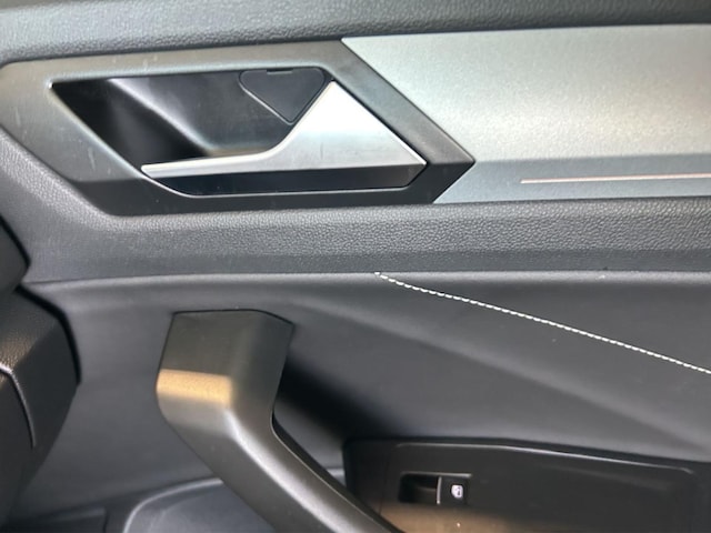 Volkswagen T-Roc T-Roc GOAL 1.0 l TSI OPF 85 kW (116 PS) 6-Gang