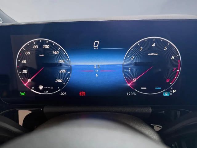 Mercedes-Benz GLA 180 AMG Line