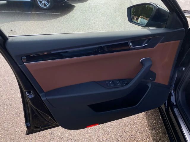 Skoda Superb 2.0 TDI 4x4 Combi