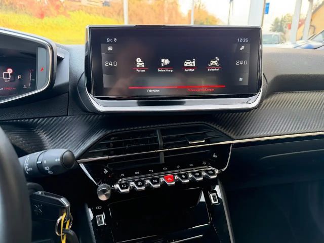 Peugeot 2008 Allure Pack EAT8 PureTech