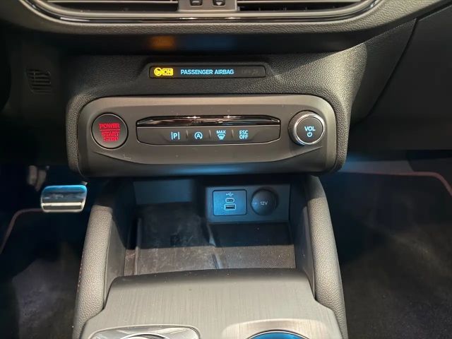 Ford Focus EcoBoost ST Line Wagon