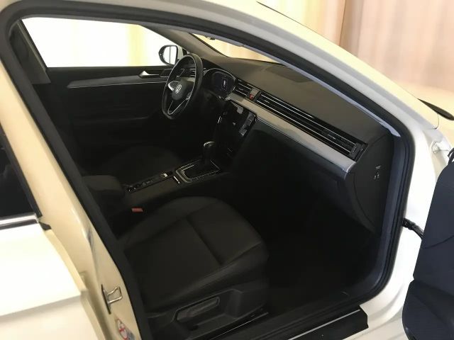 Volkswagen Passat 2.0 TDI DSG Variant