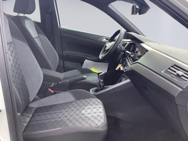 Volkswagen Polo Polo 1.0TSI R-Line ACC+LED+APP-CONNECT