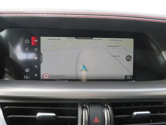 Alfa Romeo Stelvio Q4