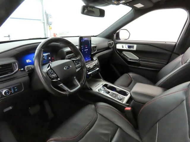 Ford Explorer Plug in Hybrid ST Line