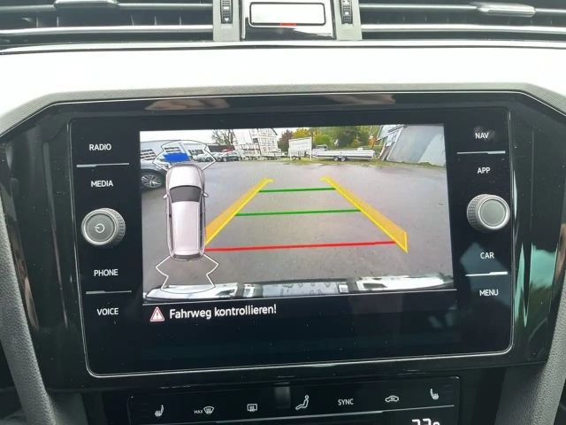 Volkswagen Passat 2.0 TSI Business DSG Variant